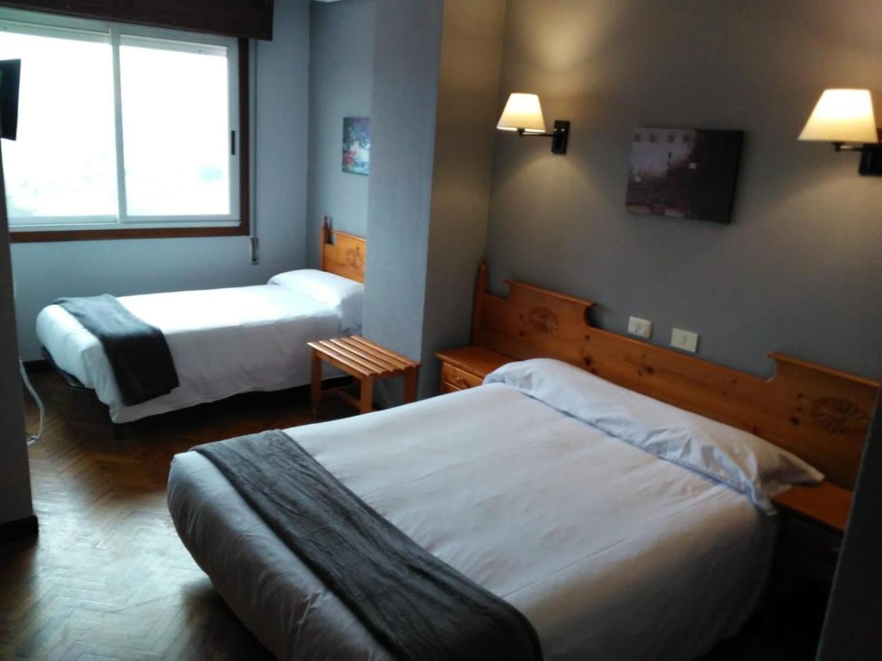 Hostal San Telmo Tui Exteriör bild