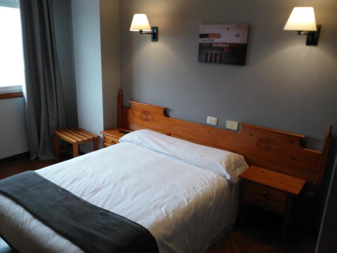 Hostal San Telmo Tui Exteriör bild