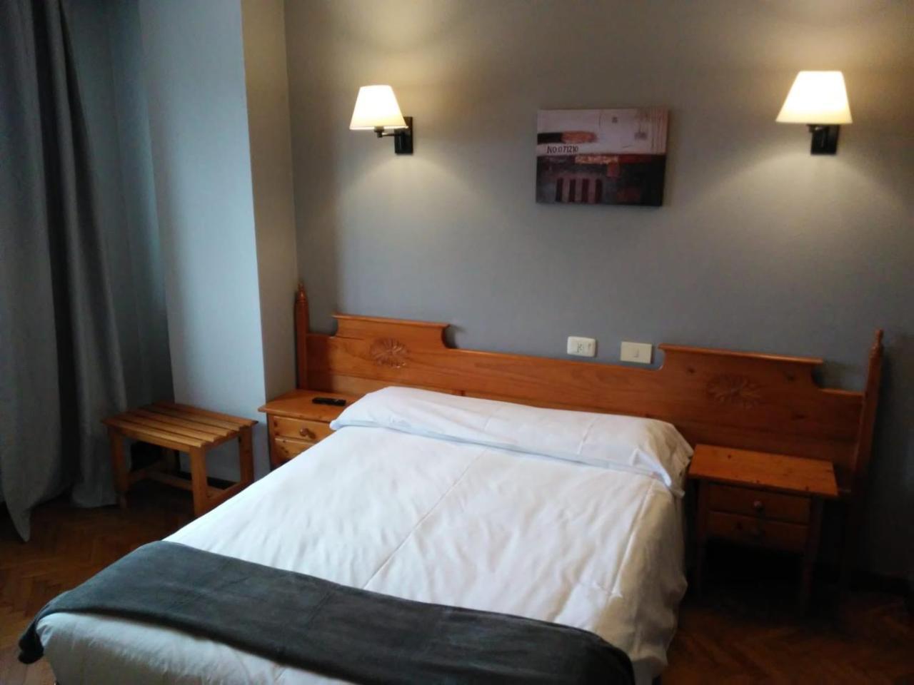 Hostal San Telmo Tui Exteriör bild